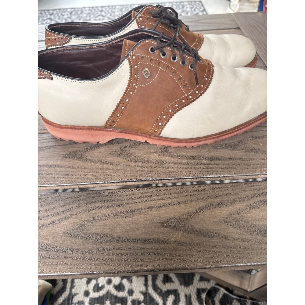 FootJoy Classics Spikeless Golf Shoe-Style 55467 Size 9 - Picture 4 of 8
